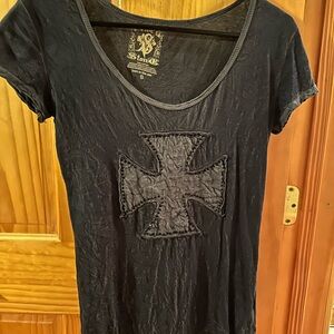 Gray Fitted Graphic Short Sleeve Tee